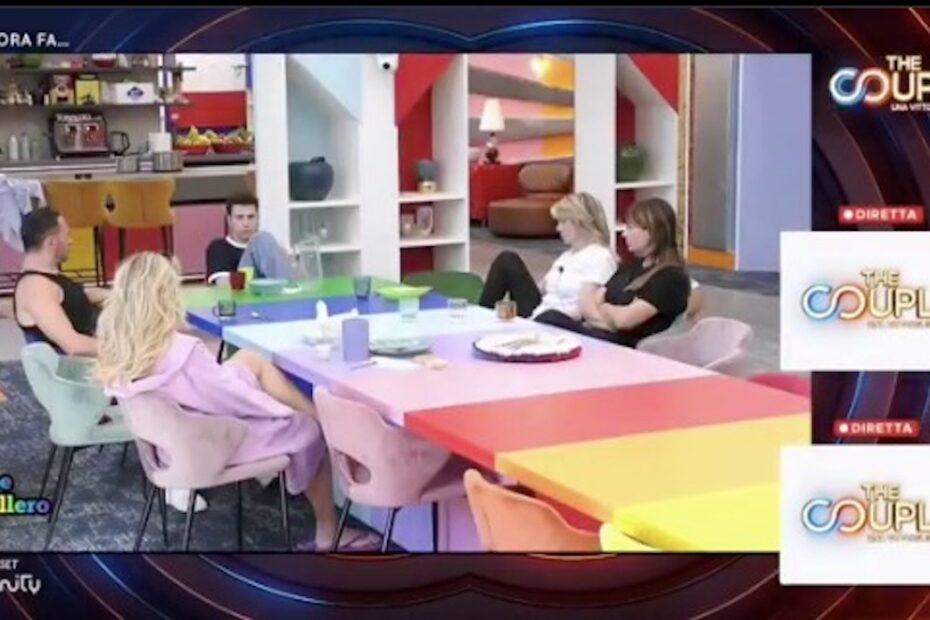 The Couple, il momento della fine diretta: il video