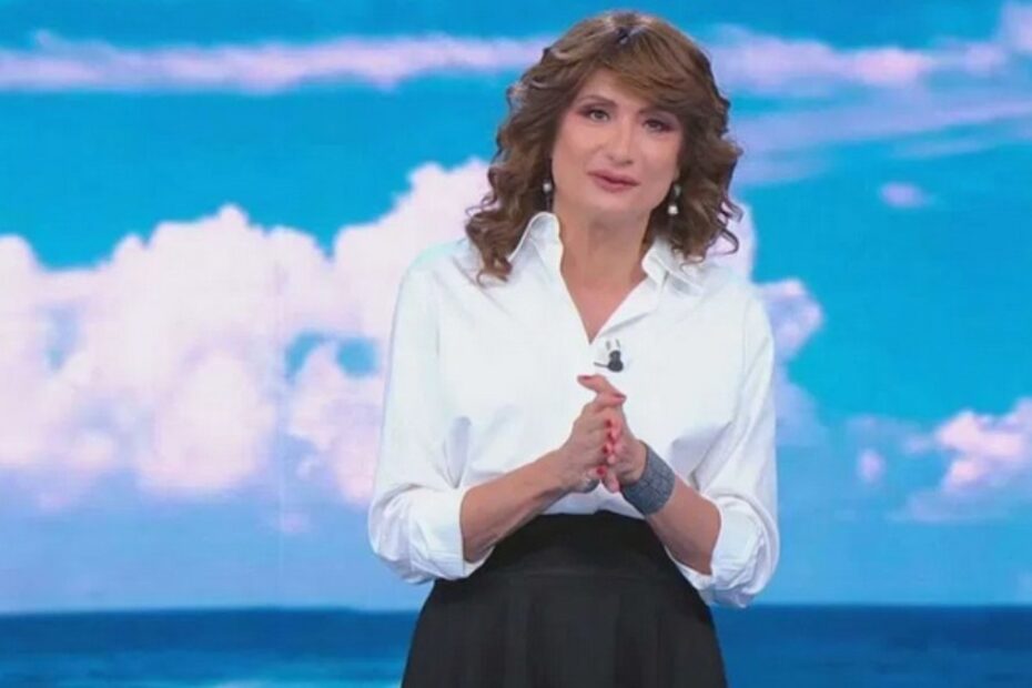 vladimir luxuria denunciata naufrago isola