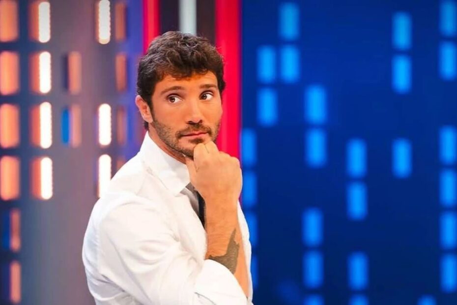 Stefano De Martino Figlio Santiago