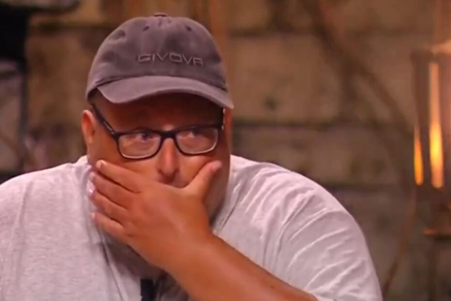 Isola dei Faosi Mario Adinolfi Lacrime