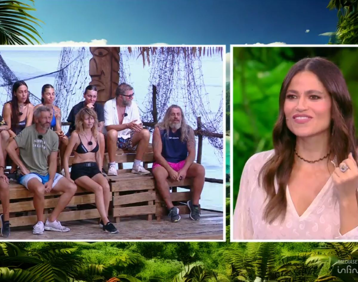 Isola dei Famosi Naufraga Regolamento