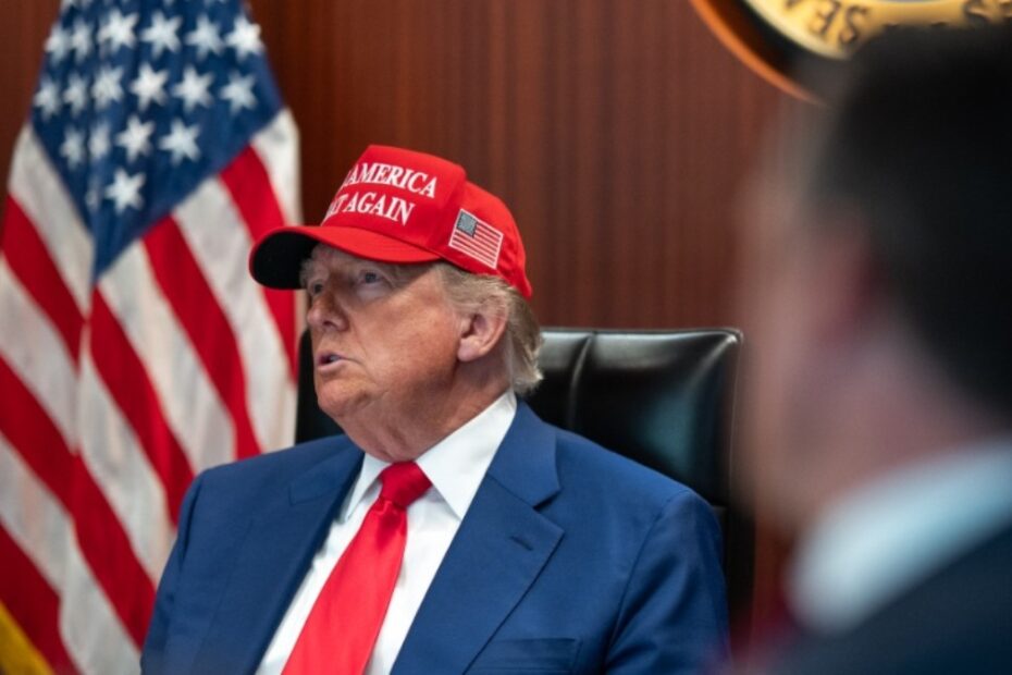 trump guerra iran sguardo gesti