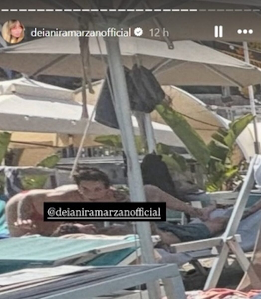 Coma Cose, la cantante fotografata in barca con un uomo