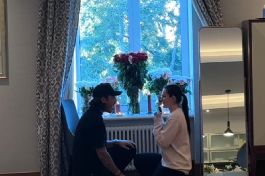 Attrice Proposta Matrimonio