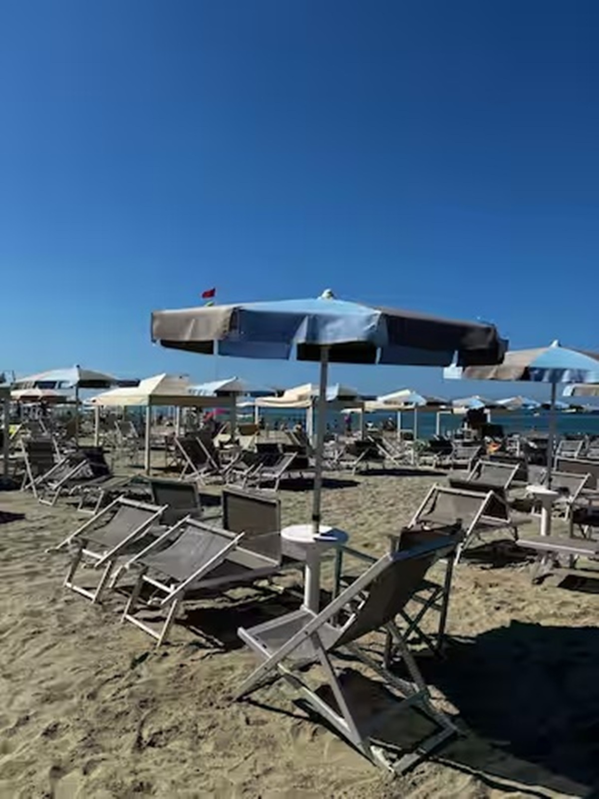giorgia meloni annuncio polemiche crisi stabilimenti