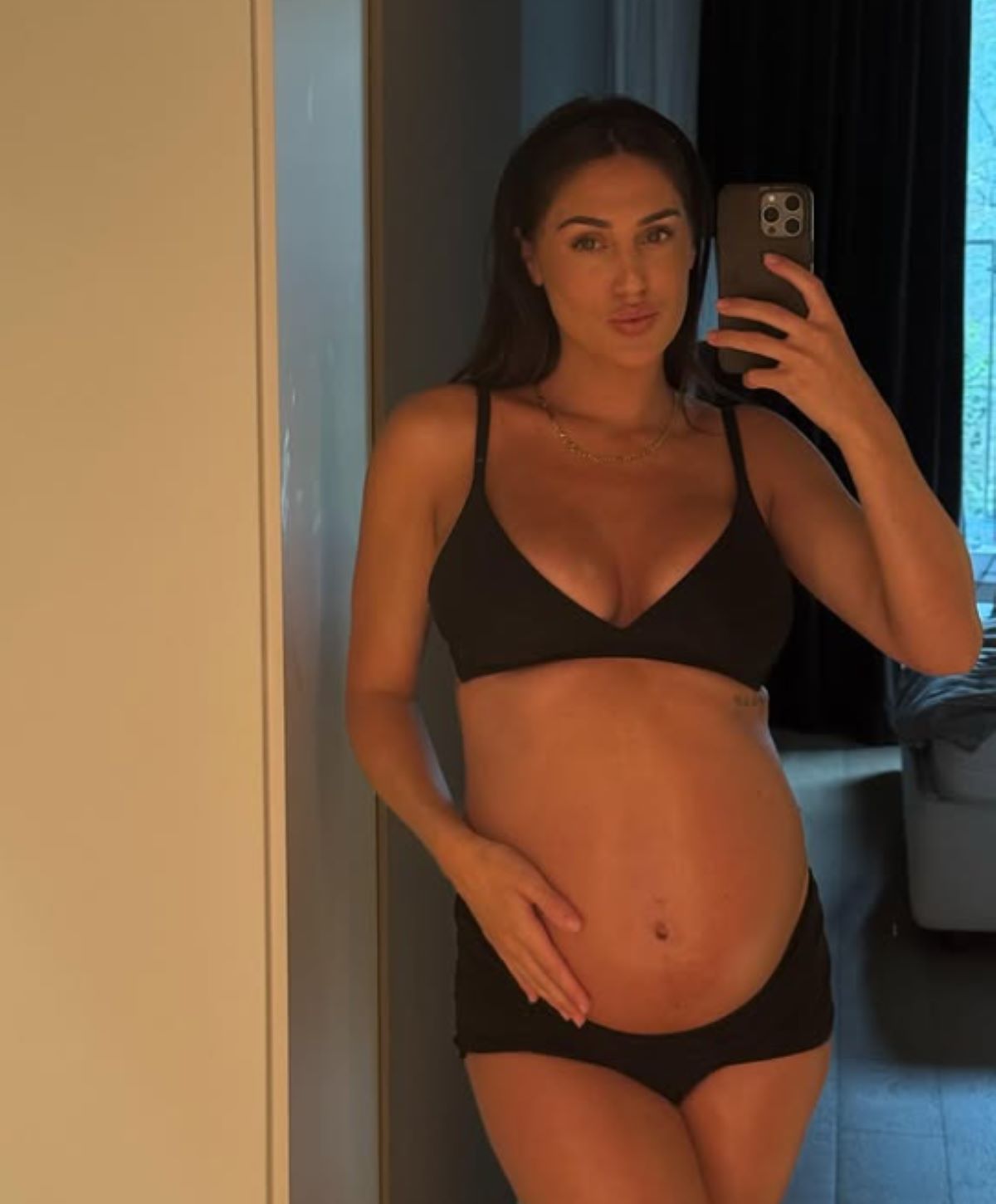 Belen Rodriguez Cecilia Rodriguez