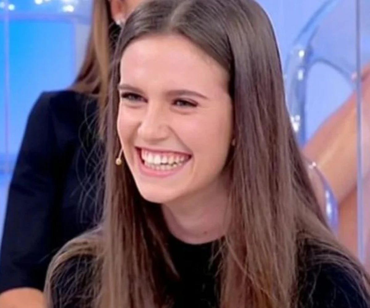 Famosa Canale 5 Lasciata Fidanzato
