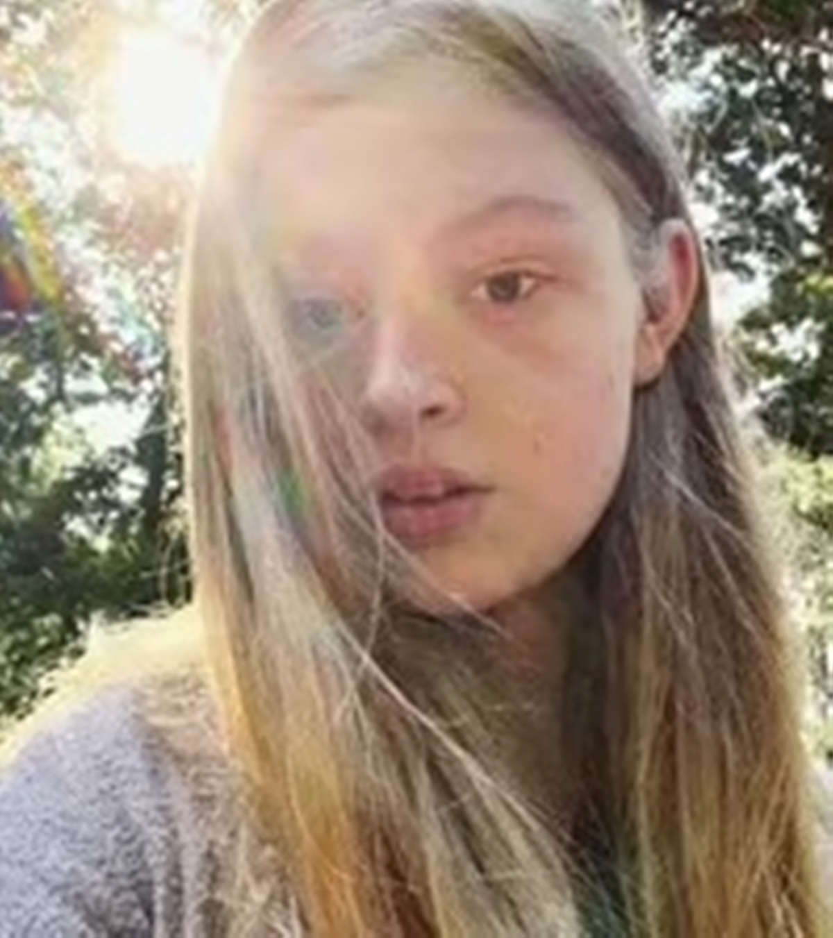 figlia elon musk problemi economici