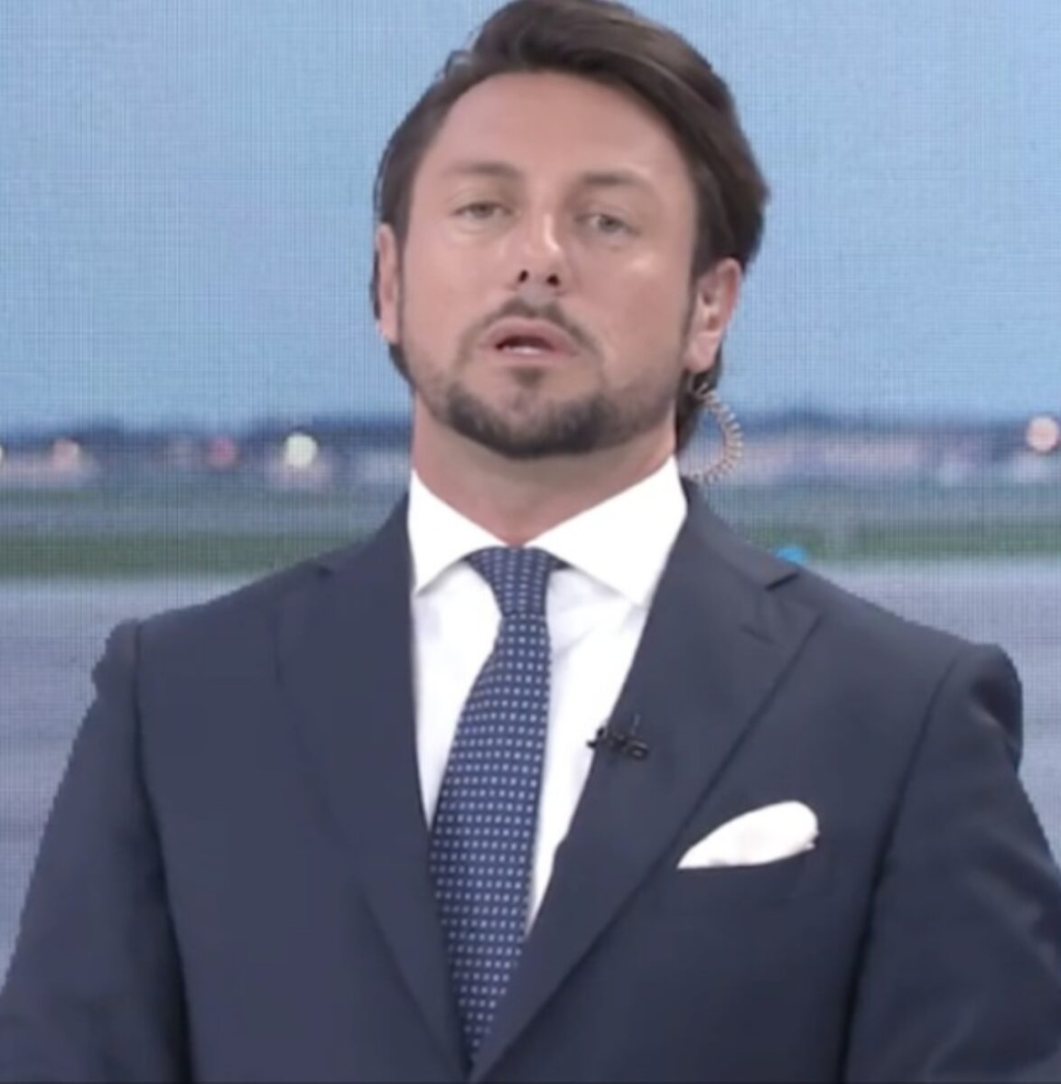 andrea giambruno sta tornando dove