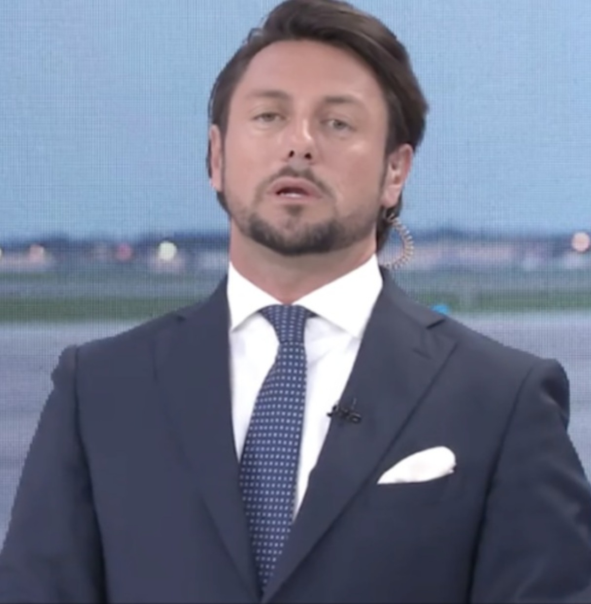andrea giambruno sta tornando dove
