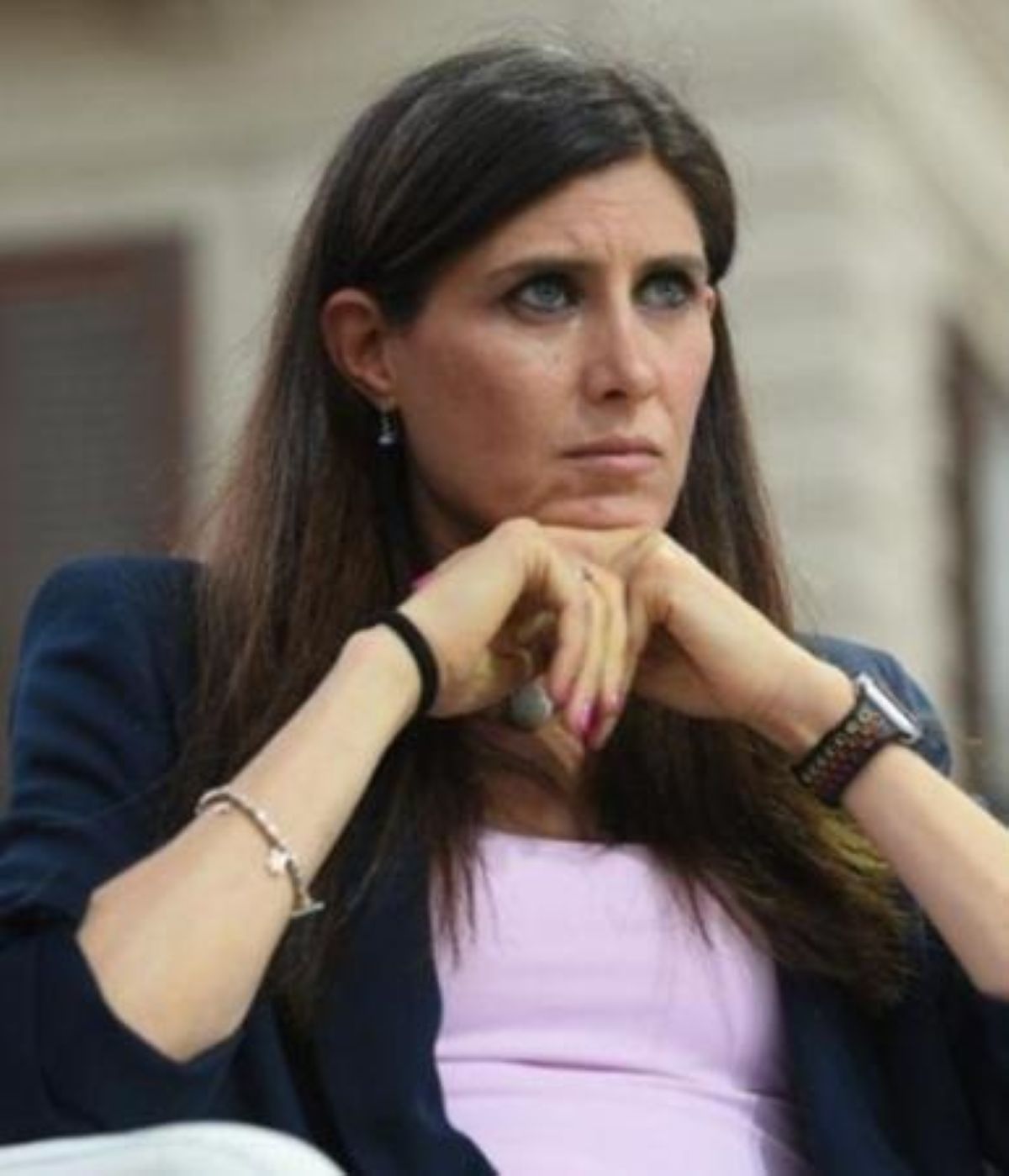 giuseppe conte guai finanziari famiglia compagna