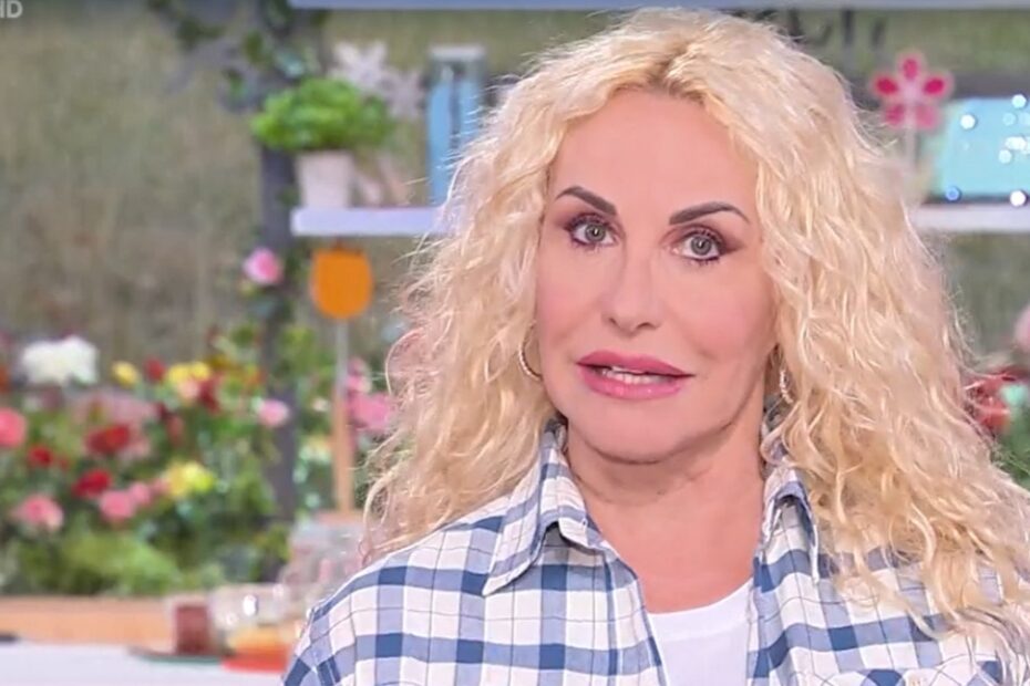 perché antonella clerici non ha salutato fulvio lutto