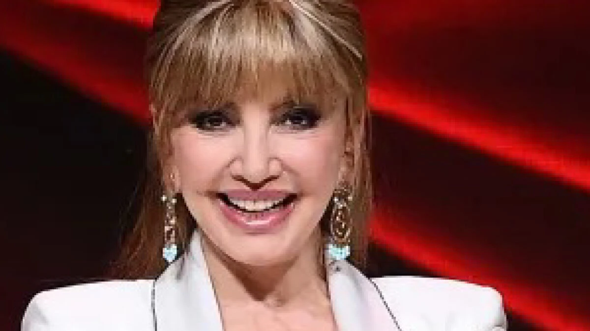 Francesca Fialdini durante il ballo a Ballando con le stelle, visibilmente emozionata e concentrata