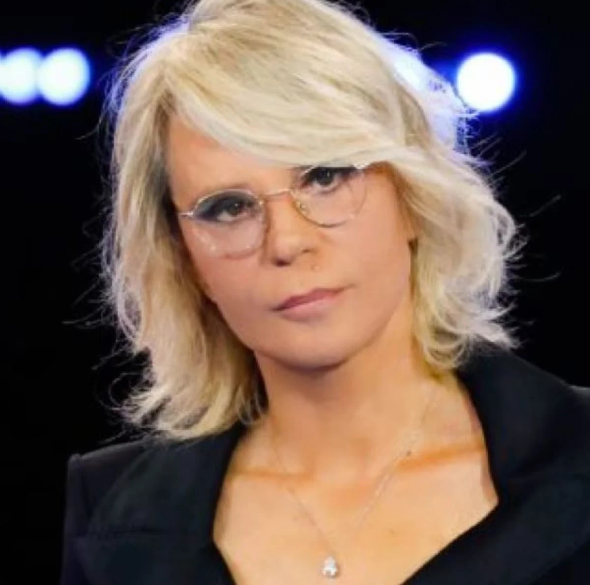 Maria De Filippi partecipa al funerale di Peppe Vessicchio