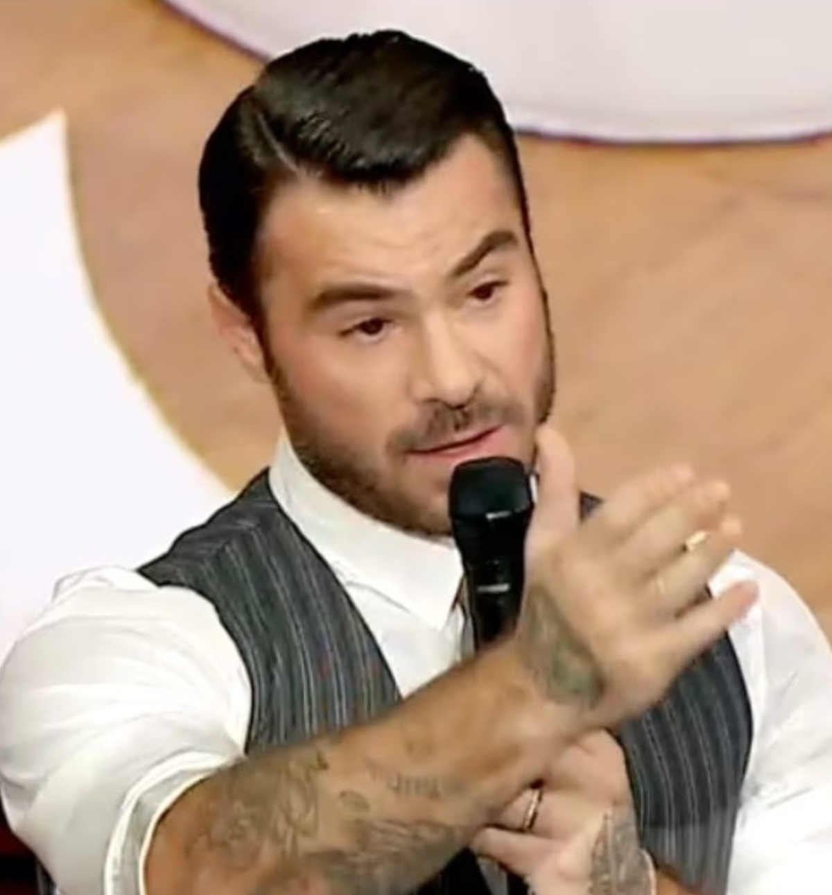 angelo madonia amici quale ruolo
