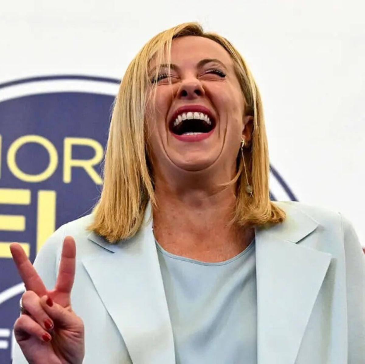 sondaggio mentana partito vola