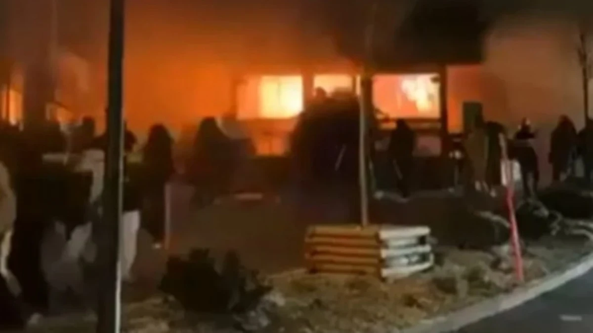 Interno del locale Le Constellation a Crans-Montana prima dell'incendio