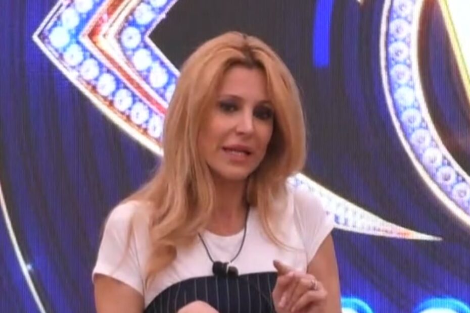 Adriana Volpe Grande Fratello Vip