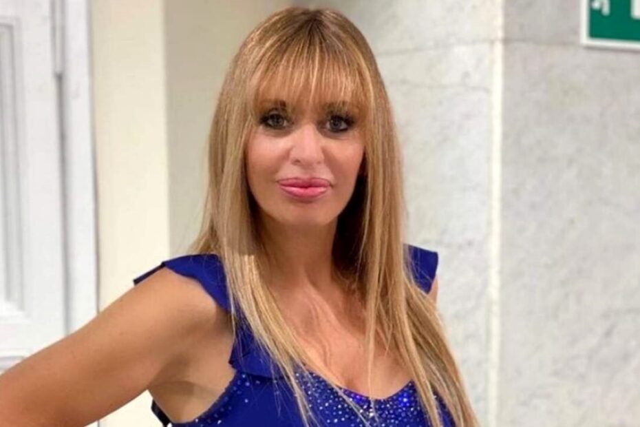 Caterina Clarissa Floriani Mussolini chi sono le figlie di Alessandra Mussolini padre età altezza peso cosa fanno lavoro