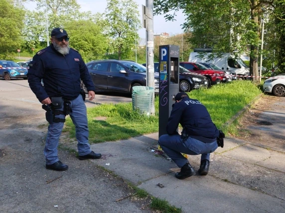 Area del parcheggio ex Cattaneo a Pavia vicino alla basilica di San Pietro in Ciel d’Oro