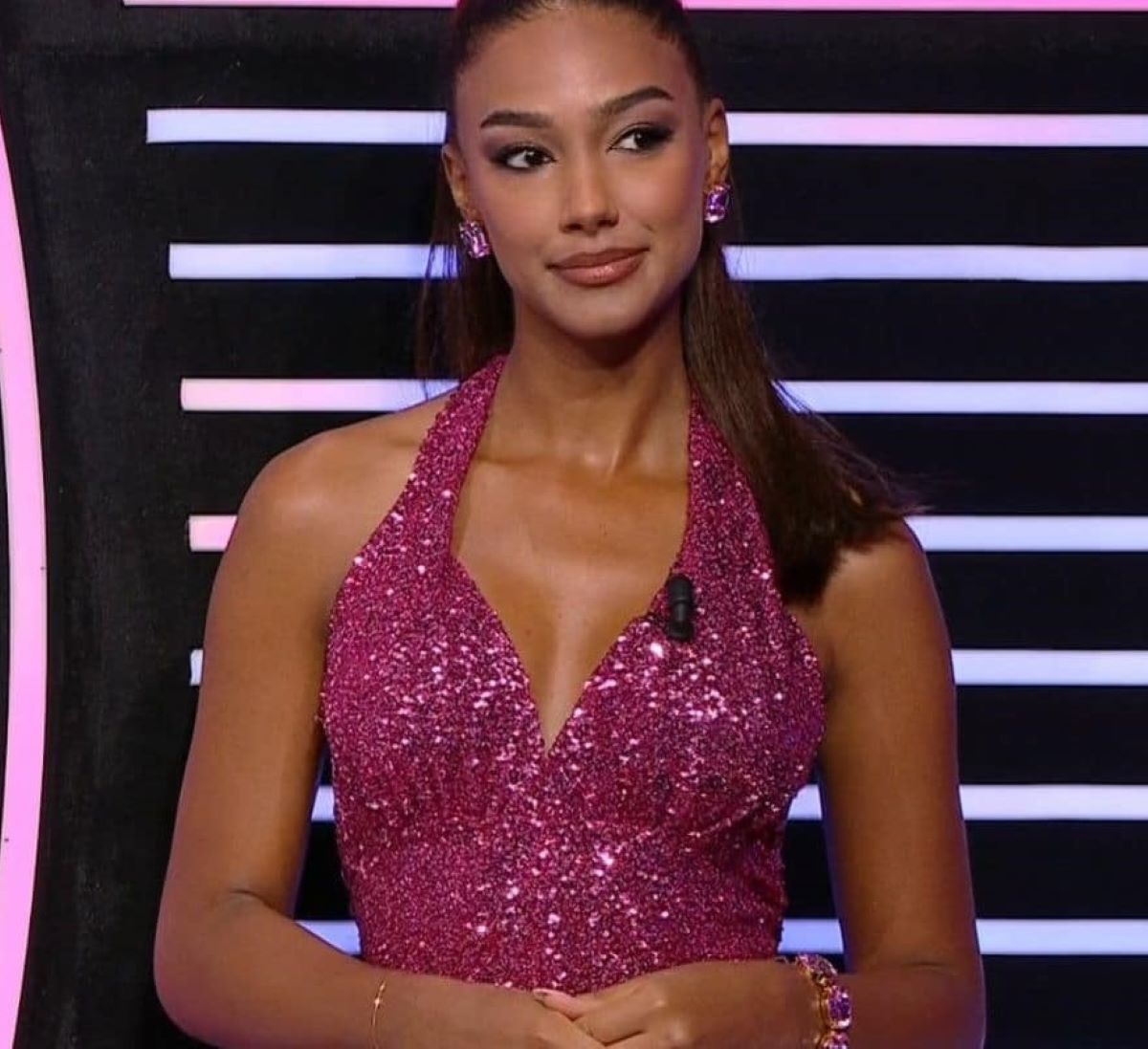 Samira Lui Cachet