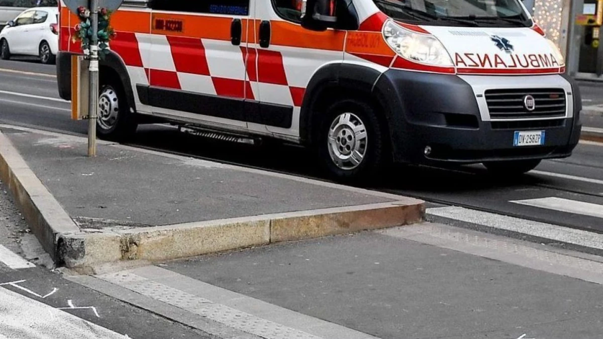 Ambulanza del 118 intervenuta sul posto