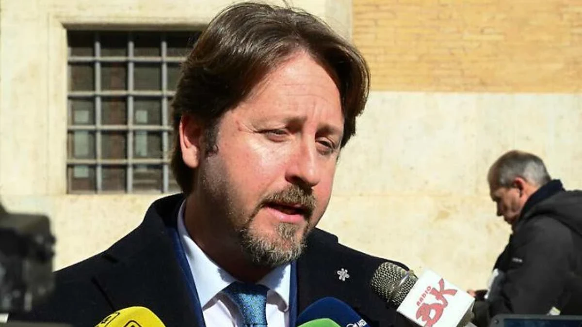 Manlio Messina, deputato siciliano, annuncia l’uscita da Fratelli d’Italia