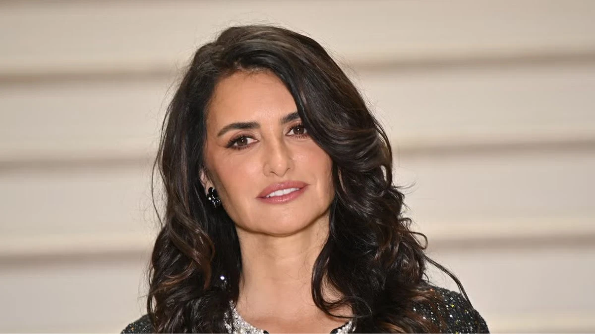 Penelope Cruz sul set del film La bola negra