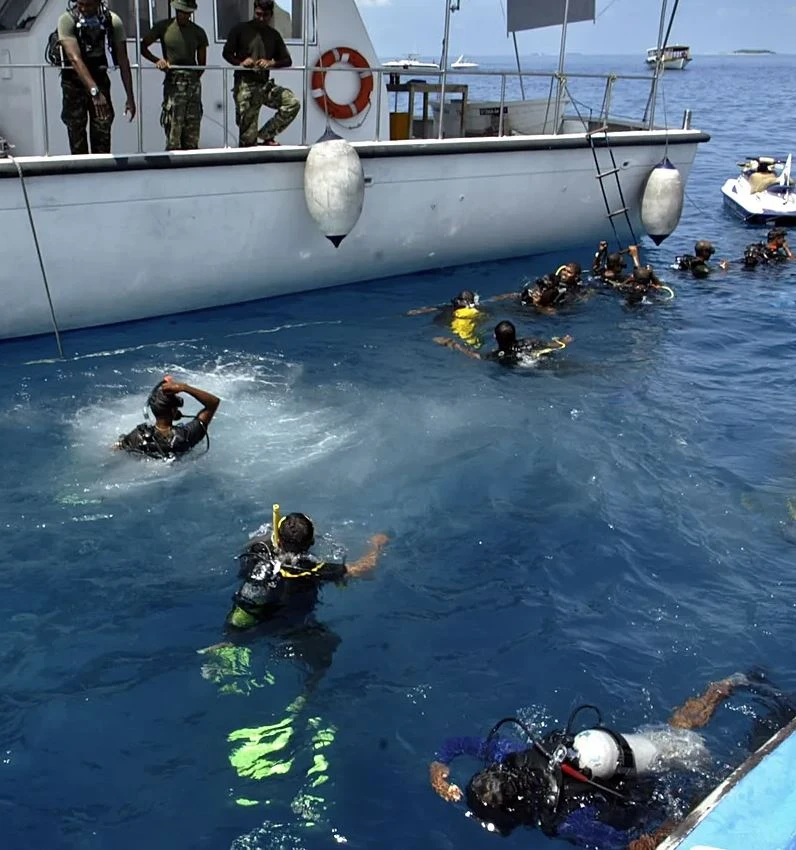 Sub e attività di immersione alle Maldive