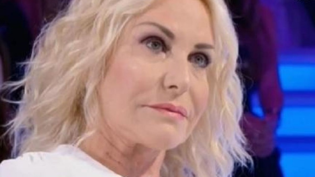 triste lutto per antonella clerici il suo dolore e tutti stretti a lei da Caffeinamagazine.it triste lutto per antonella clerici il suo dolore e tutti stretti a lei