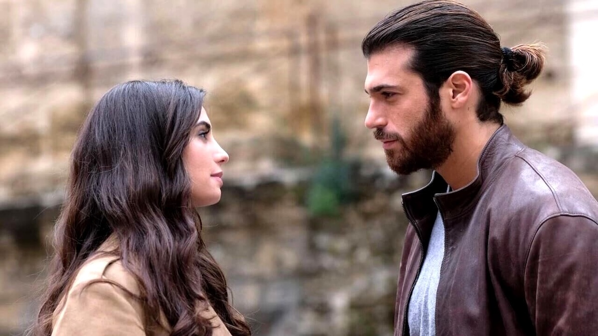 can yaman rompe il silenzio il vero motivo dell8217addio a viola come il mare da Caffeinamagazine.it can yaman rompe il silenzio il vero motivo dell8217addio a viola come il mare