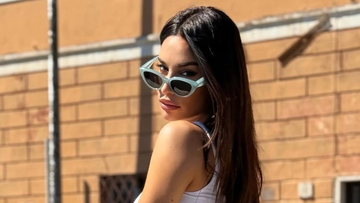 l236 per lui invitata personalmente bomba su francesca tocca e il famoso da Caffeinamagazine.it l236 per lui invitata personalmente bomba su francesca tocca e il famoso
