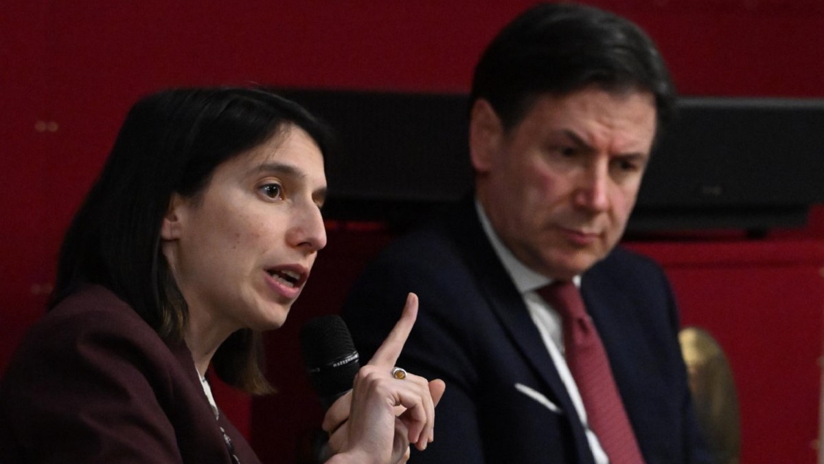 mossa anti schlein e conte scossone nella politica nuova intesa e 8216allarme8217 per il centrosinistra da Caffeinamagazine.it mossa anti schlein e conte scossone nella politica nuova intesa e 8216allarme8217 per il centrosinistra