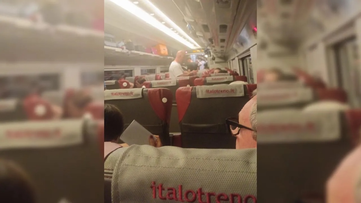 treno italo il guasto e poi l8217incubo a bordo anche il conduttore rai da Caffeinamagazine.it treno italo il guasto e poi l8217incubo a bordo anche il conduttore rai