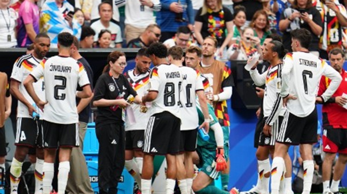 una farsa mondiali 2026 scoppia il caso su quelle pause durante le partite da Caffeinamagazine.it una farsa mondiali 2026 scoppia il caso su quelle pause durante le partite