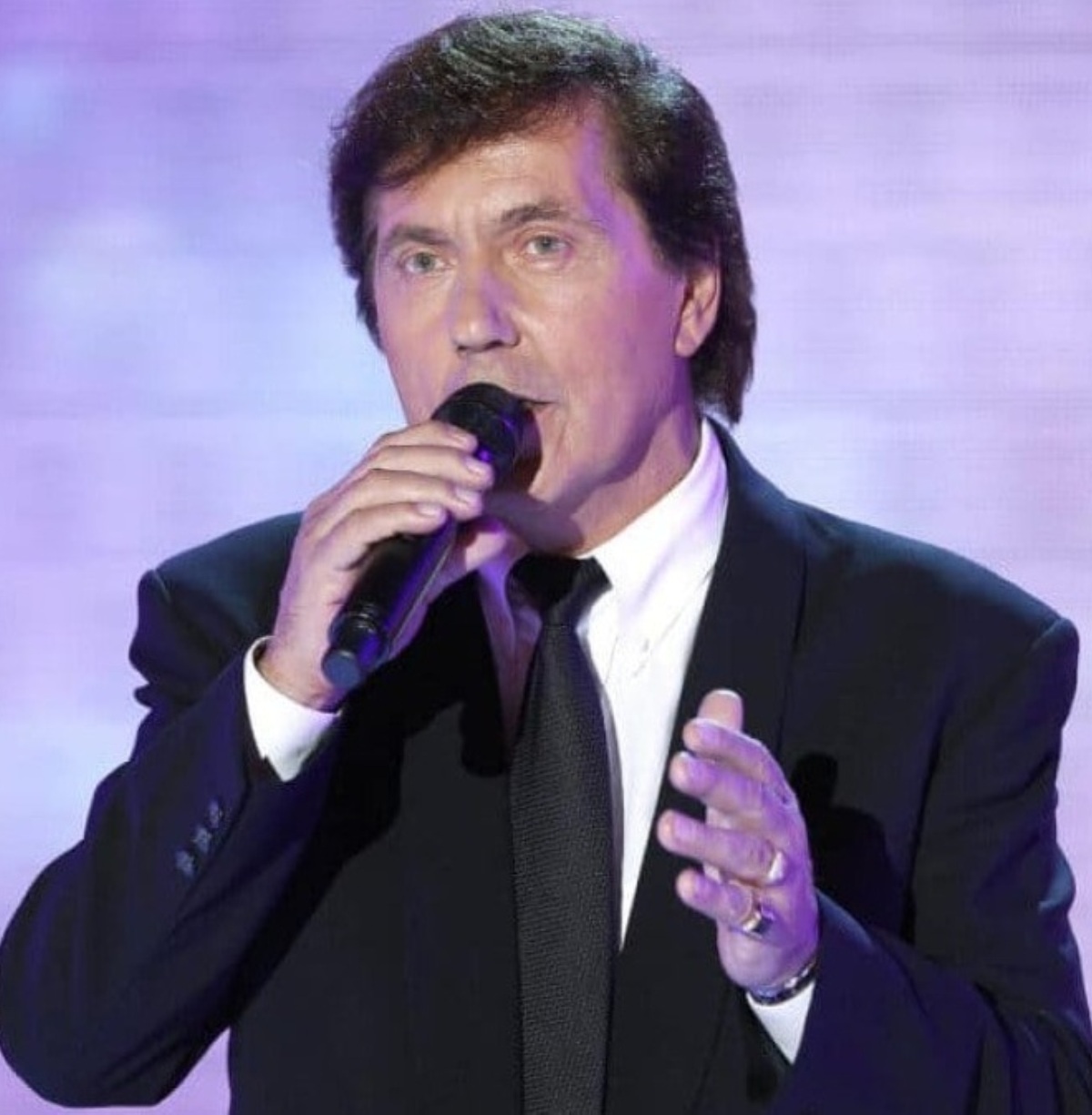 Lutto nel mondo della musica romantica, immagine simbolica