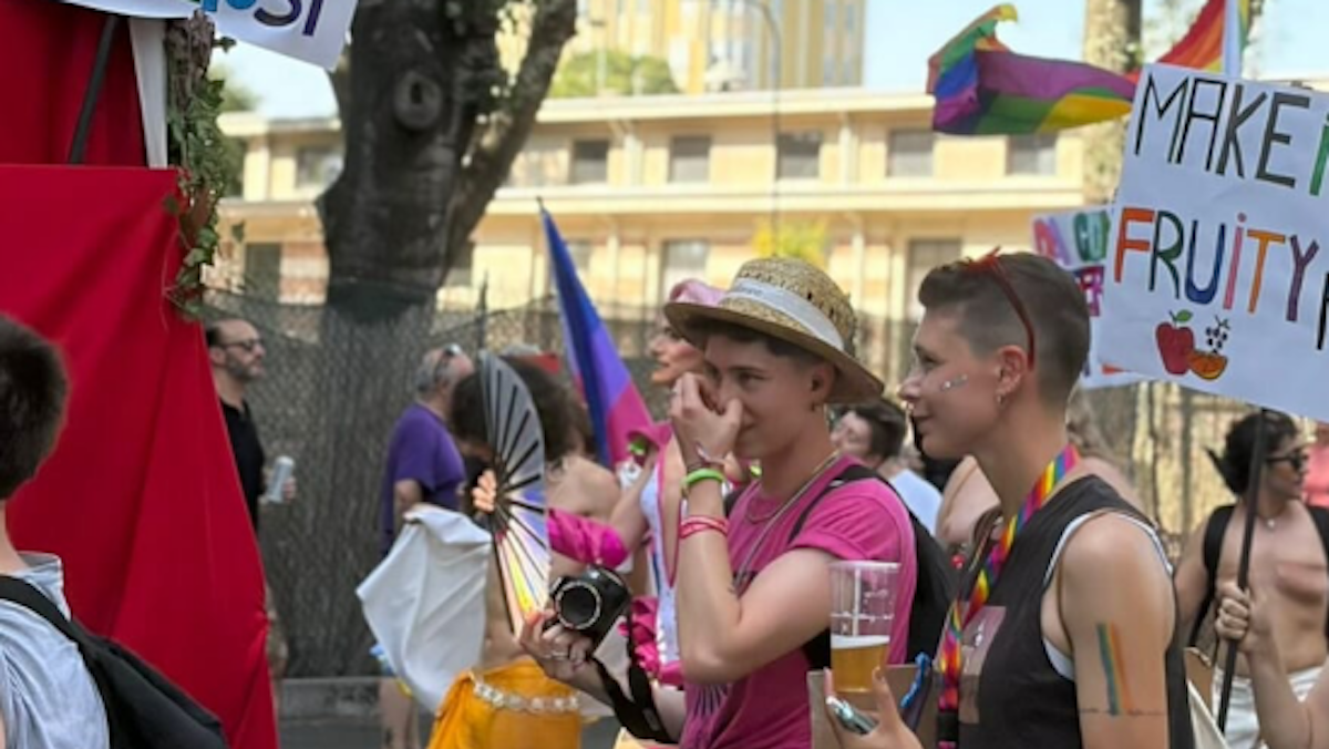 buffonata da soditi l8217esponente politica choc contro il pride 232 polemica da Caffeinamagazine.it buffonata da soditi l8217esponente politica choc contro il pride 232 polemica