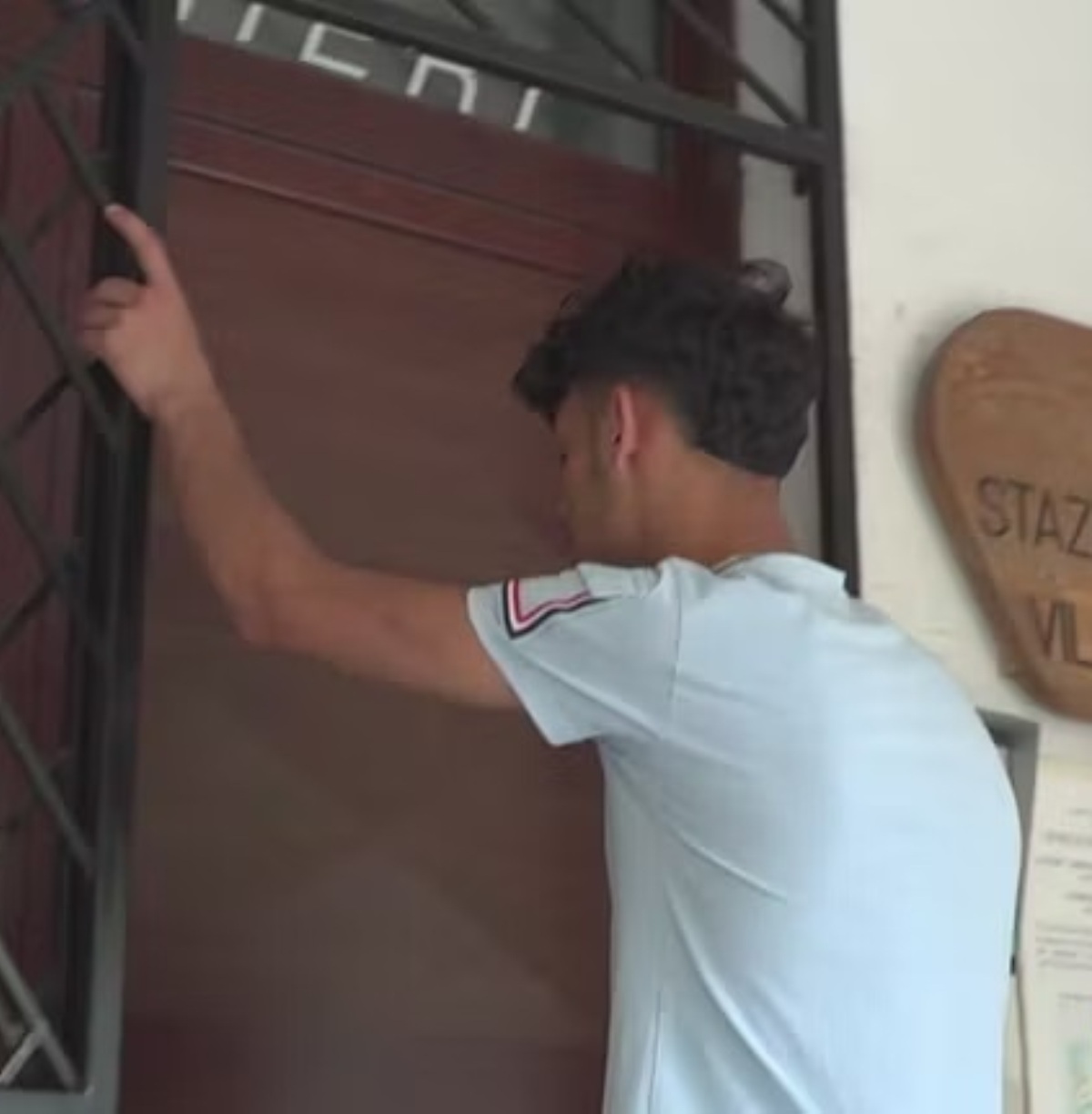 sorelle scomparse fidanzato crolla