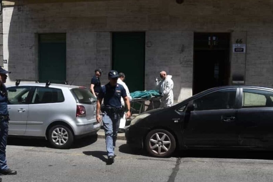uccide figlia si impicca
