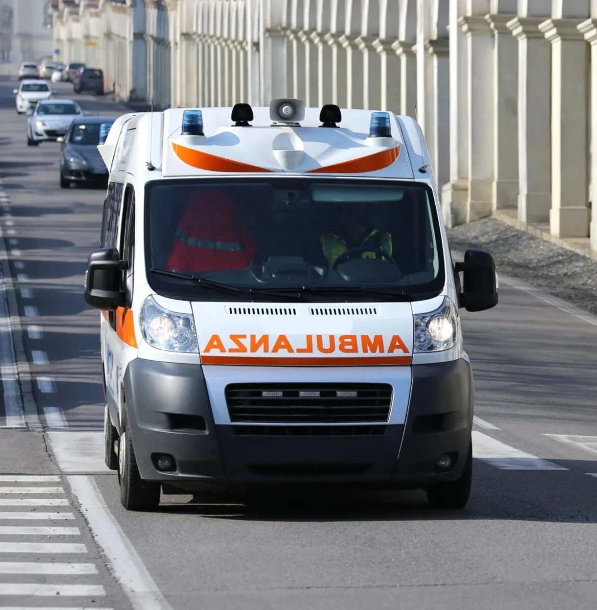 Mezzo di soccorso del 118 intervenuto per un’emergenza