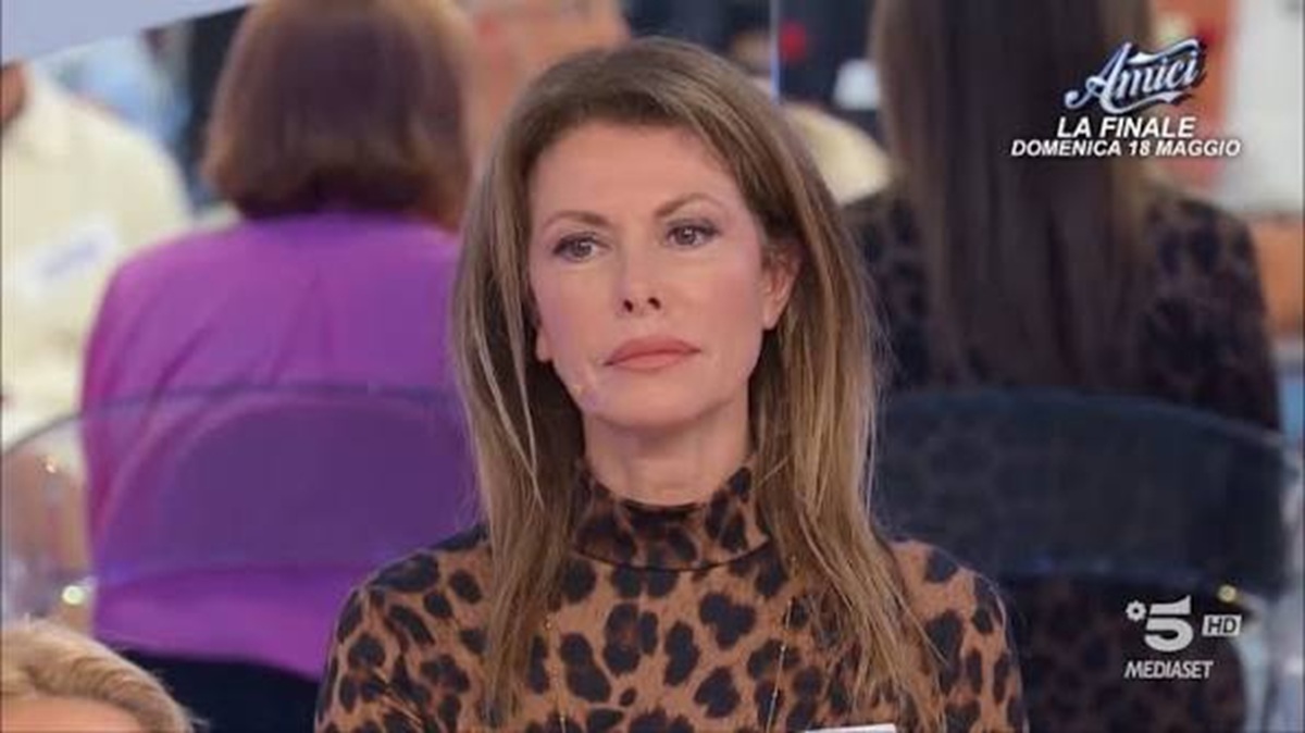 si sposa con il super ricco uomini e donne nozze vicine per cinzia paolini da Caffeinamagazine.it si sposa con il super ricco uomini e donne nozze vicine per cinzia paolini