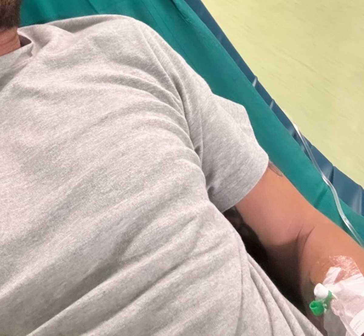 cosa mi 232 successo paura per il conduttore tv ricoverato in ospedale da Caffeinamagazine.it cosa mi 232 successo paura per il conduttore tv ricoverato in ospedale