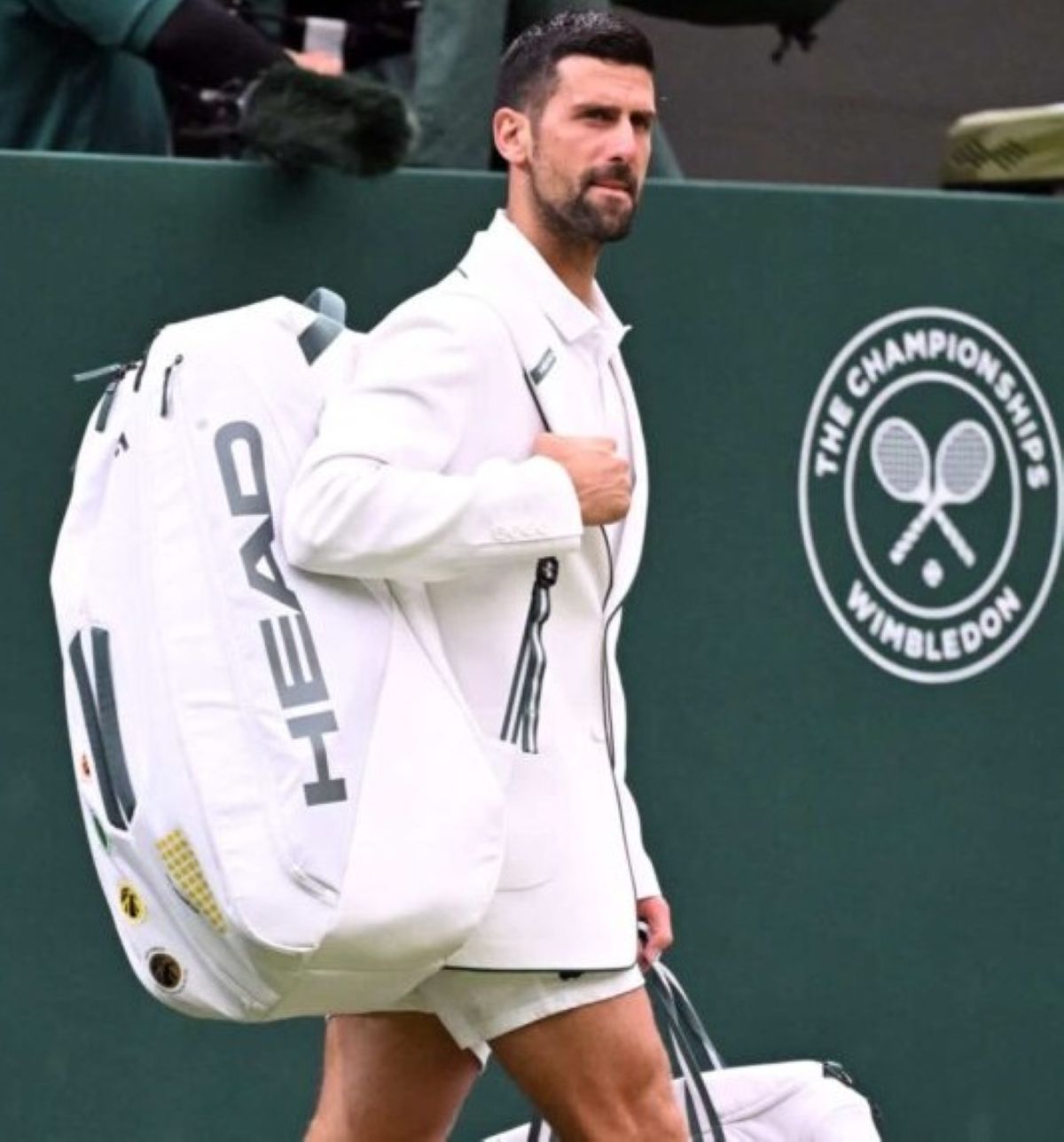 djokovic perde controllo sala stampa