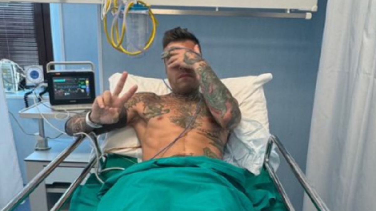 200 ancora ricoverato fedez in ospedale le sue condizioni da Caffeinamagazine.it 200 ancora ricoverato fedez in ospedale le sue condizioni