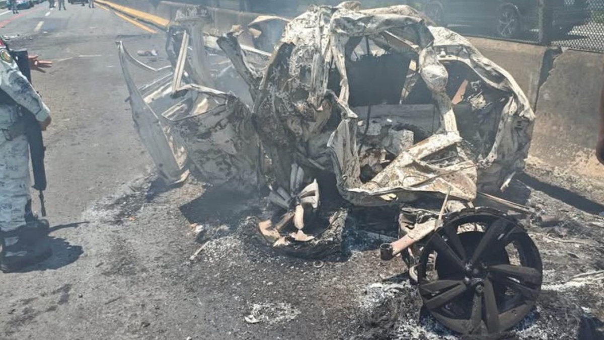 inferno in autostrada schianto e fiamme altissime 19 tra morti e feriti da Caffeinamagazine.it inferno in autostrada schianto e fiamme altissime 19 tra morti e feriti