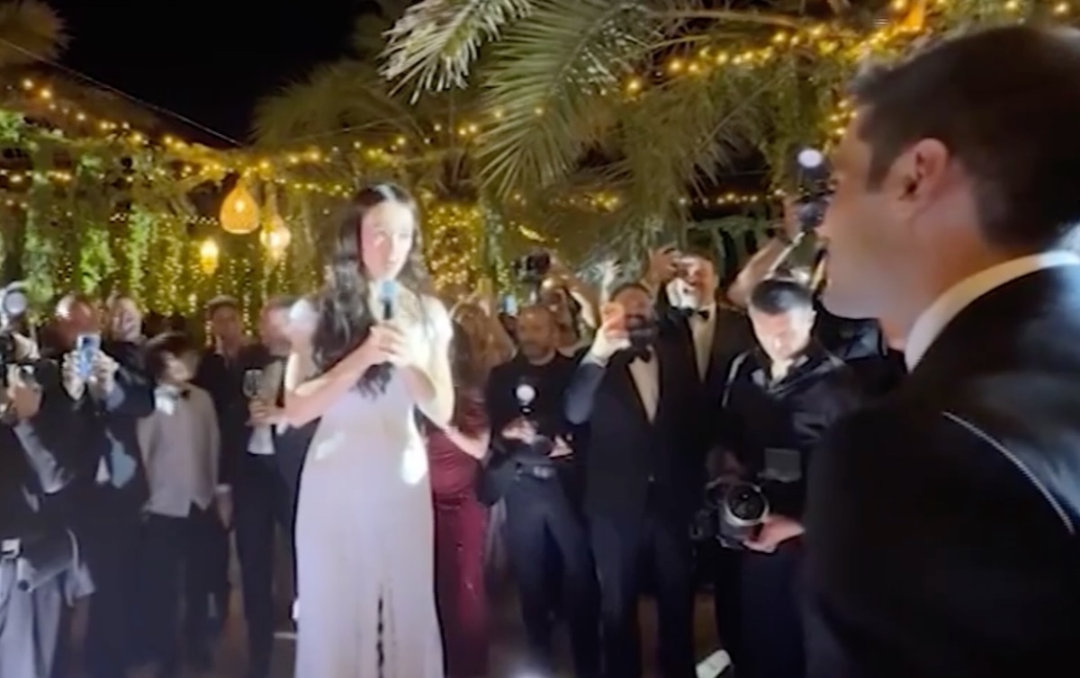scusate ora fermi tutti aurora ramazzotti blocca il suo matrimonio il regalo per il marito goffredo 232 senza parole da Caffeinamagazine.it scusate ora fermi tutti aurora ramazzotti blocca il suo matrimonio il regalo per il marito goffredo 232 senza parole