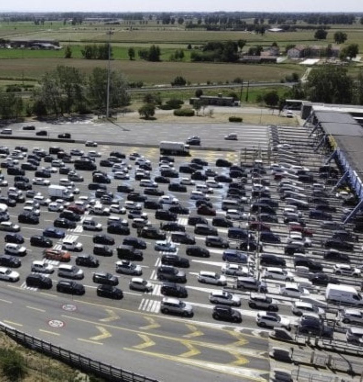 strada traffico bollino nero agosto