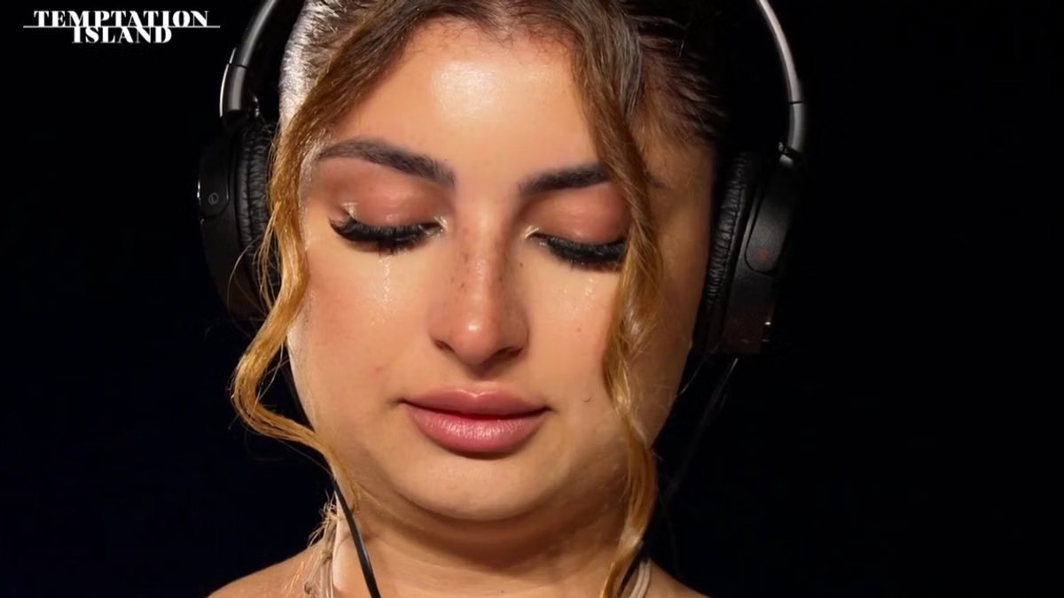 sabrina choc dopo temptation island scoppia il caso e lei costretta a una decisione drastica da Caffeinamagazine.it sabrina choc dopo temptation island scoppia il caso e lei costretta a una decisione drastica