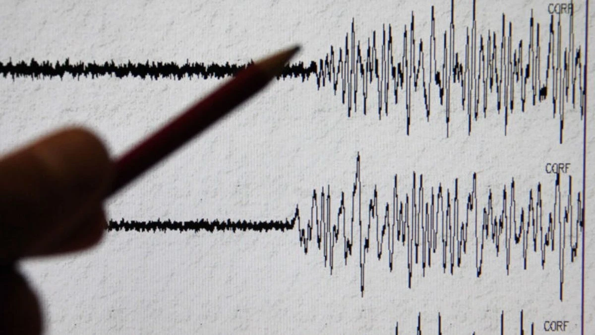 terremoto la forte scossa fa uscire la gente in strada la situazione da Caffeinamagazine.it terremoto la forte scossa fa uscire la gente in strada la situazione